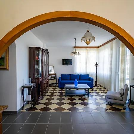 +61 Lounge Apartment Agropoli