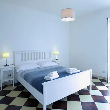 +61 Lounge Appartement Agropoli